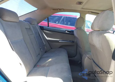 2003 Toyota Camry Le/Xle/Se from USA, damaged, VIN 4T1BF32K03U051062